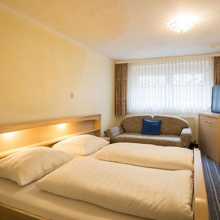Hotel Gremersdorf - Zum Gruenen Jaeger Extérieur photo