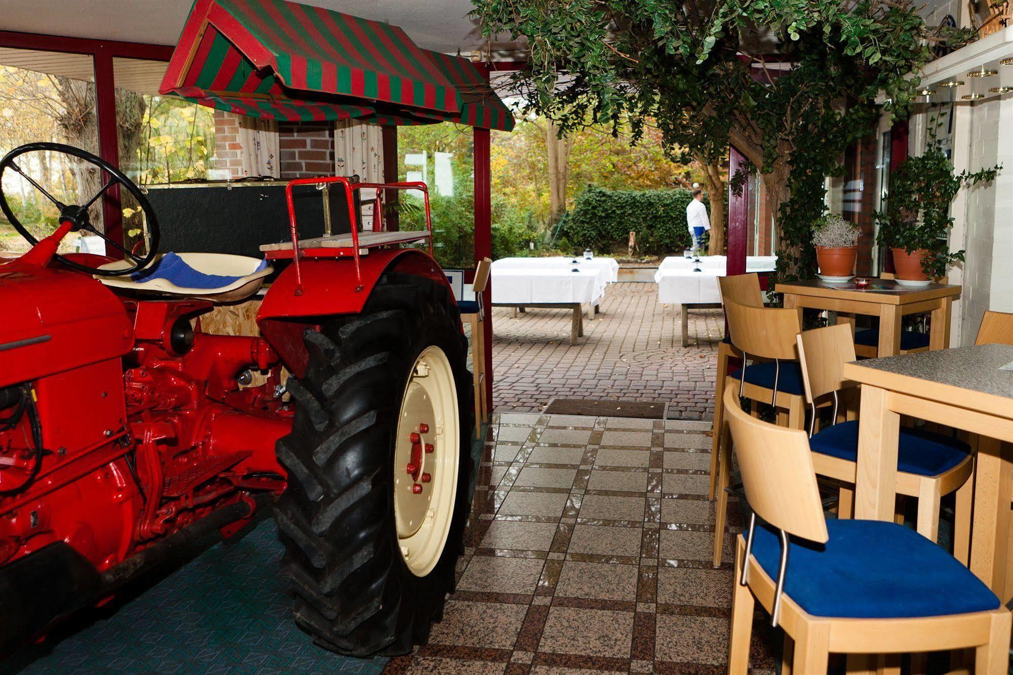 Hotel Gremersdorf - Zum Gruenen Jaeger Extérieur photo