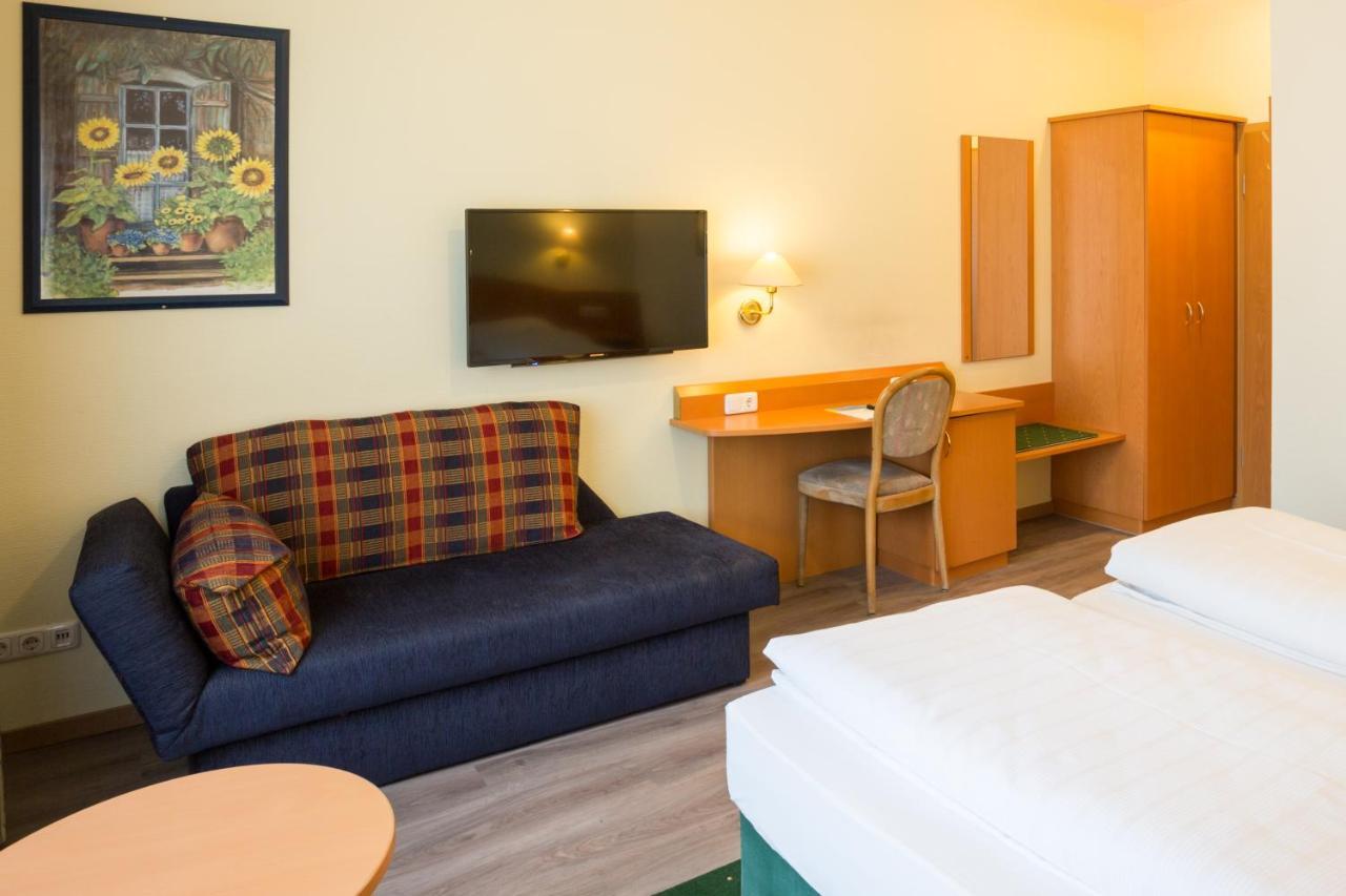 Hotel Gremersdorf - Zum Gruenen Jaeger Extérieur photo