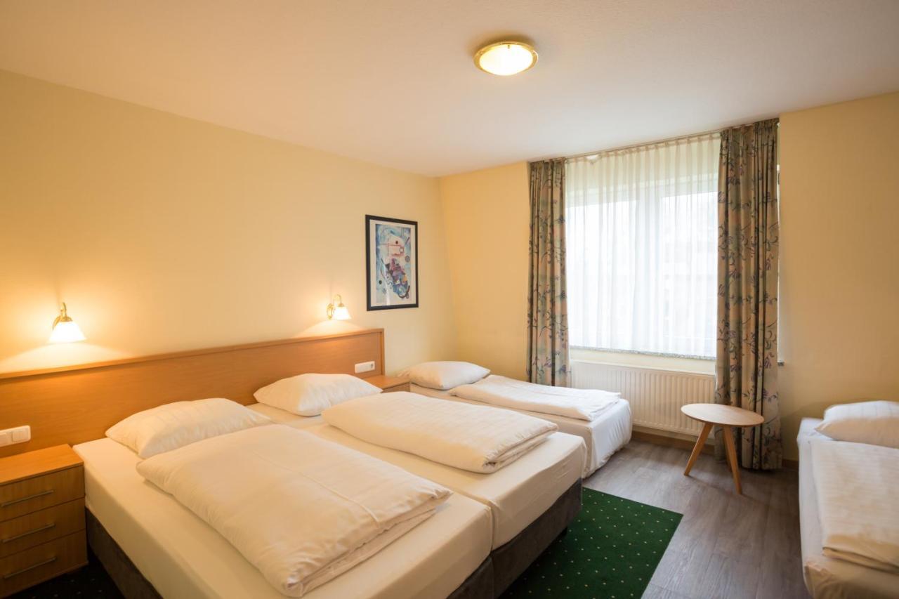 Hotel Gremersdorf - Zum Gruenen Jaeger Extérieur photo